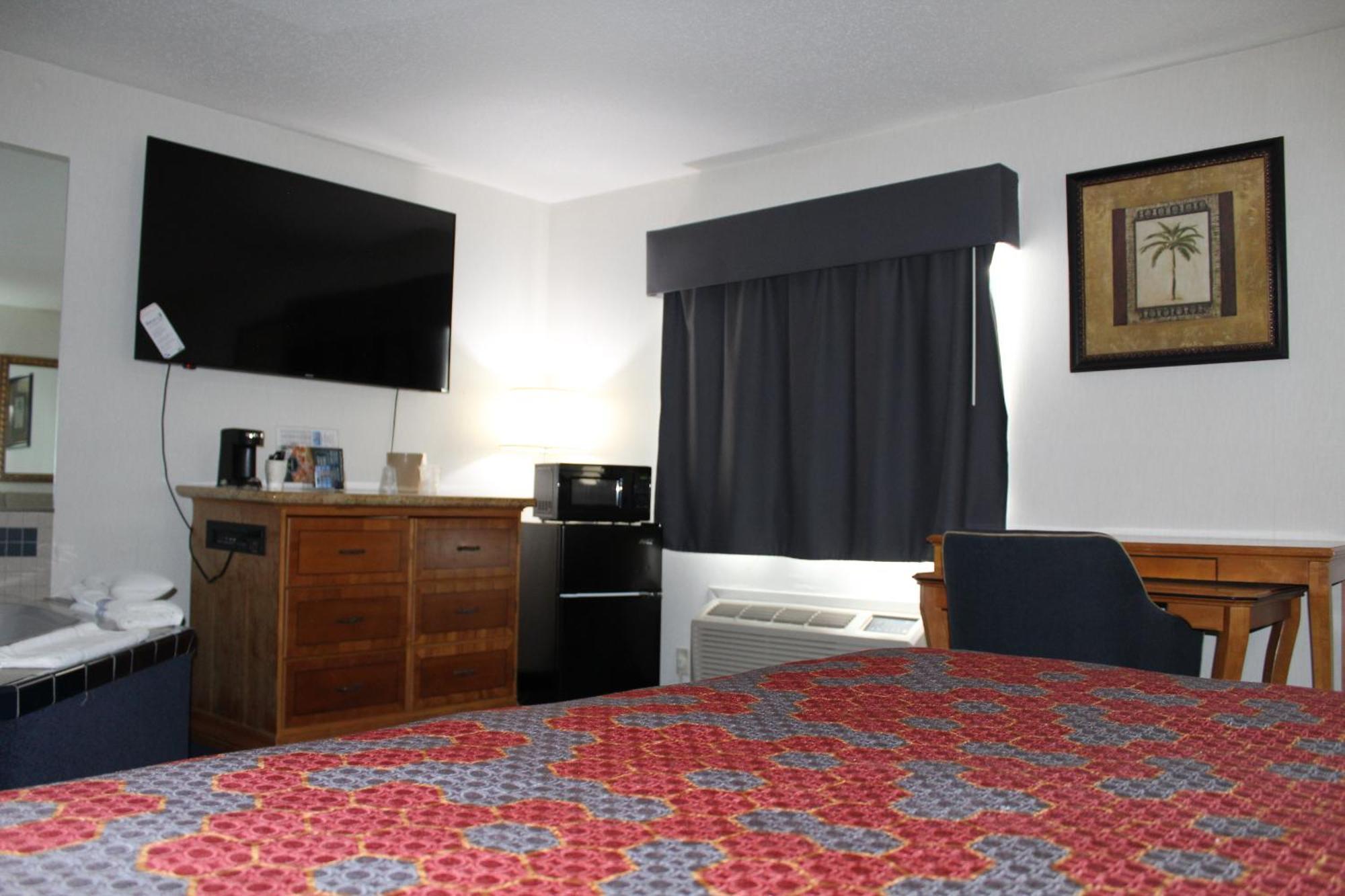 American Inn And Suites Ionia Extérieur photo