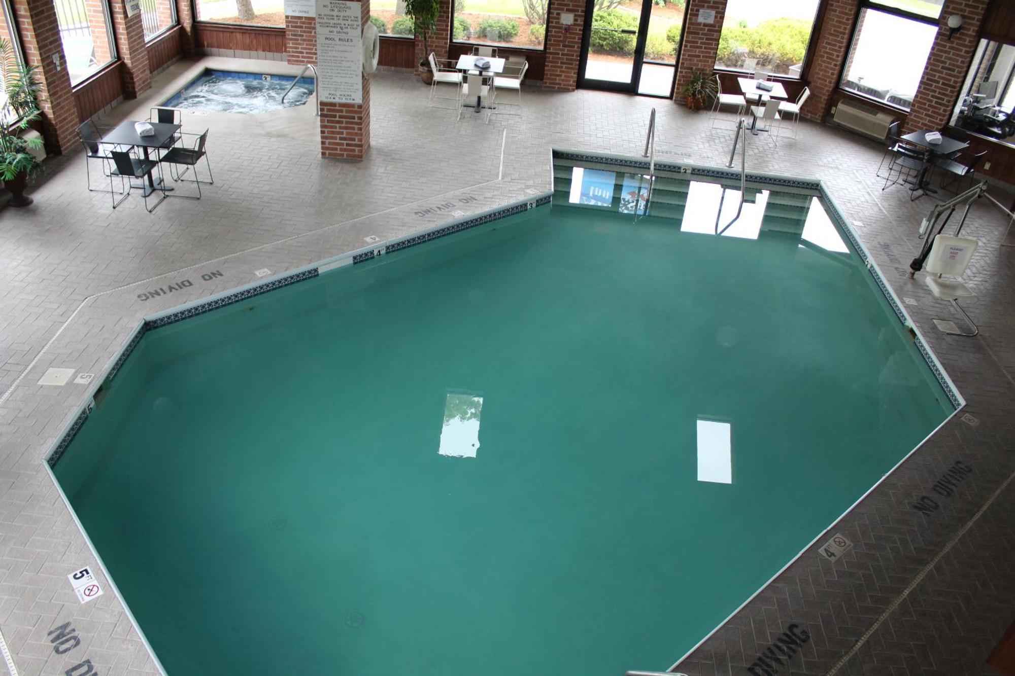 American Inn And Suites Ionia Extérieur photo